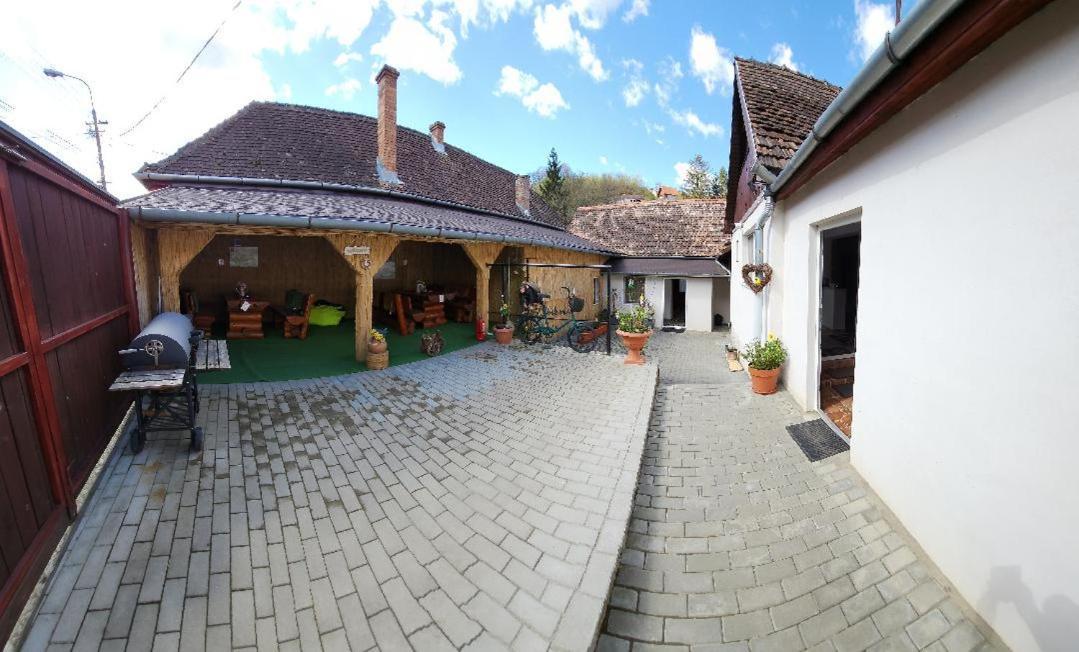 Smile Apartments Sighişoara Exterior foto